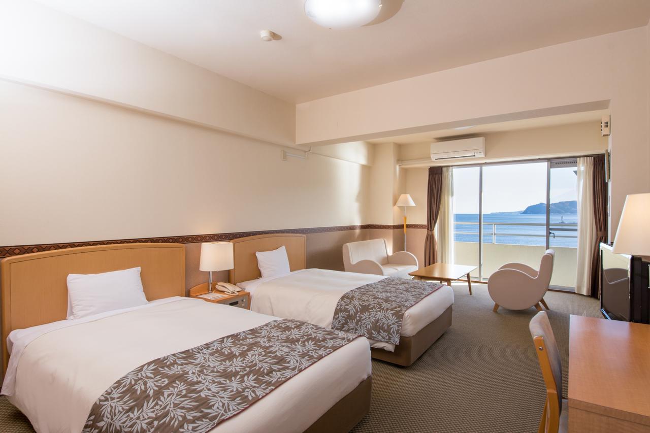 Hotel Wisterian Life Club Atami Atami  Exterior foto