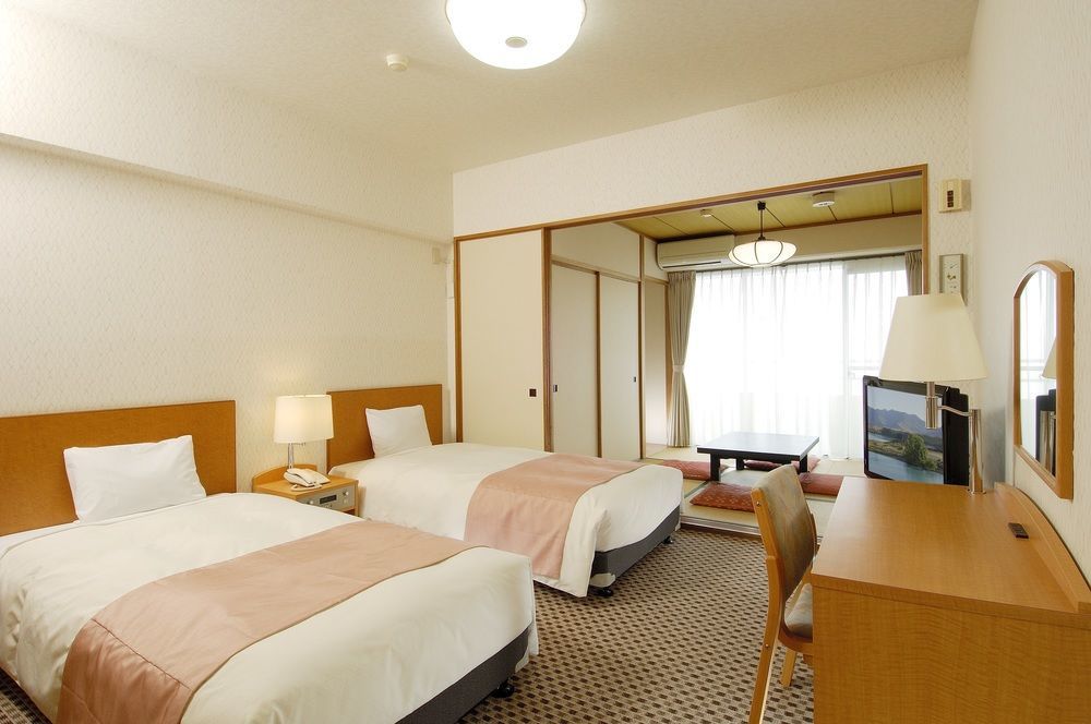 Hotel Wisterian Life Club Atami Atami  Exterior foto